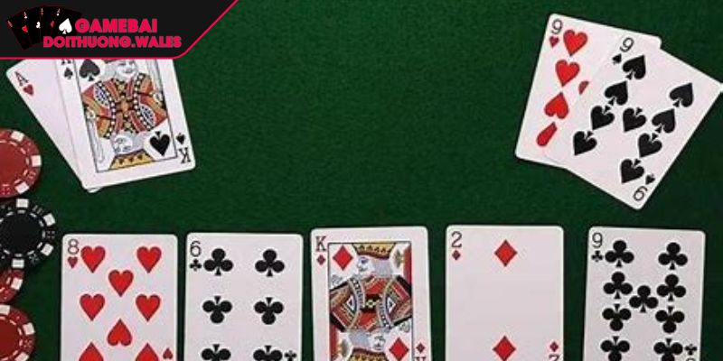 Xì Tố Là Gì Khám Phá Luật Chơi Từ Game Bài Đỉnh Cao 2 Biến thể Community Card xì tố là gì